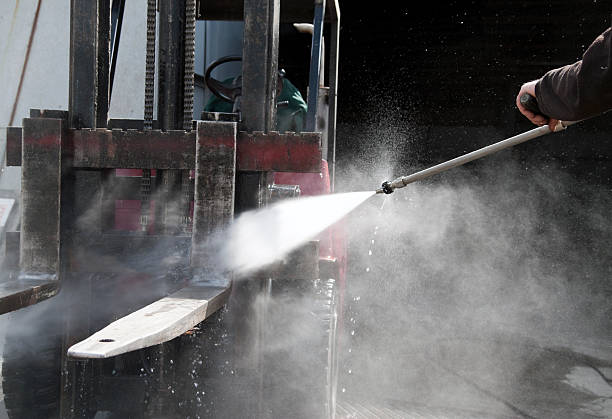 Best Playground Equipment Cleaning  in Teague, TX